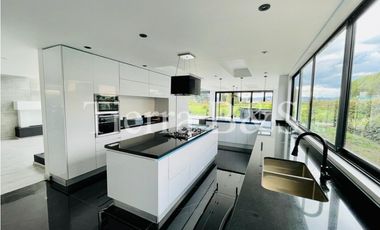 VENTA DE CASA EN SAN JACINTO 450 M2, POR $3.500'000.000