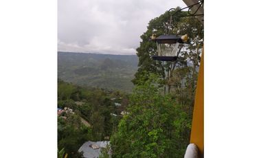 VENDO CASA CAMPESTRE MESITAS DEL COLEGIO