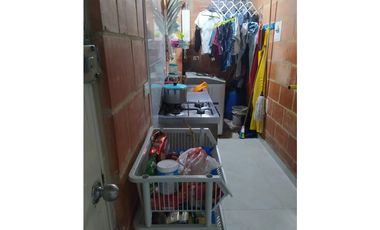 VENTA DE APARTAMENTO EN SOACHA  1ER PISO NEGOCIABLE