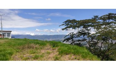 SE VENDEN O PERMUTAN LOTES EN GUADALQUIVIR  FLORIDABLANCA SANTANDER.