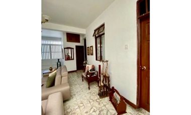 Casa de un piso en venta - Barrio Santa Rita Palmira Valle Colombia