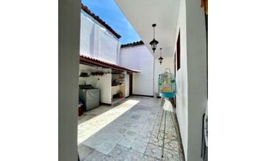 Casa de un piso en venta - Barrio Santa Rita Palmira Valle Colombia