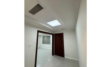 Oficina Consultorio en Marblella # 2131 oad