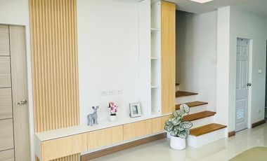 3 Bedroom Townhouse for sale in Sila, Khon Kaen