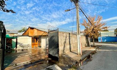 Casa en venta en MACUL