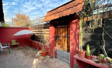 Casa en venta en MACUL