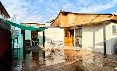 Casa en venta en MACUL