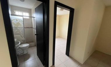 Casa en venta en Urbanización La Martina, Durán. RoxM