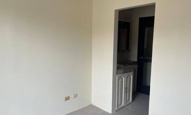 Casa en venta en Urbanización La Martina, Durán. RoxM