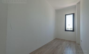 Casa en San Sebastián hermosa ubicación CON VISTA AL AGUA MB