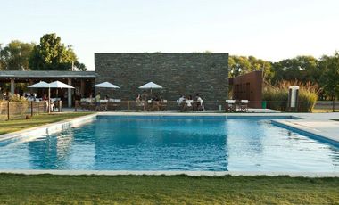 Casa en San Sebastián hermosa ubicación CON VISTA AL AGUA MB