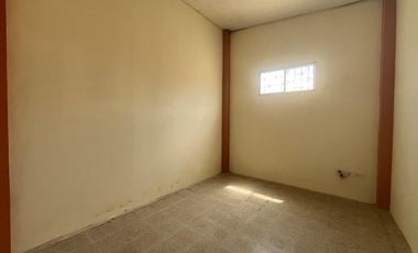 Venta de casa de una planta a pocas cuadras del Malecón, GabR