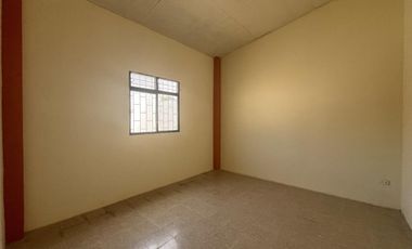 Venta de casa de una planta a pocas cuadras del Malecón, GabR