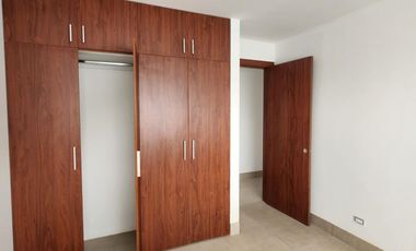 Venta de departamento en Samborondón, urb. Jardines de Parque Magno, GabR