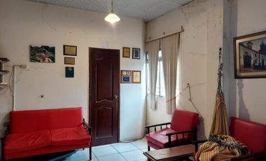 Casa en venta en la calle Venezuela, Sur de Guayaquil  LadC/SanS