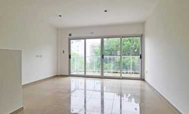 Departamento en venta - 2 dormitorios 1 baño - 75mts2 - La Plata