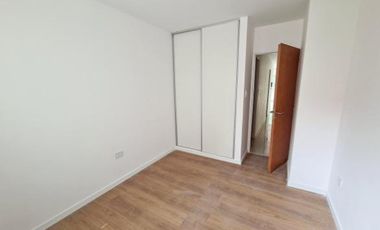Departamento en venta - 2 dormitorios 1 baño - 75mts2 - La Plata