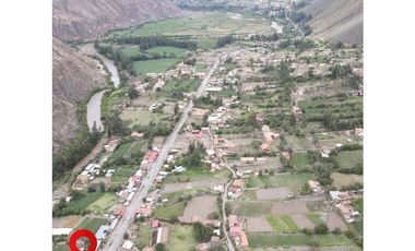 VENDO TERRENO 300M2 A PIE DE PISTA URUBAMBA CUSCO PERÚ