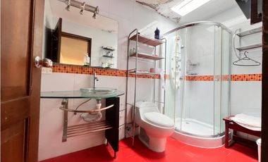 Carcelén, Casa Comercial en Renta, 325m2, 10 Ambientes