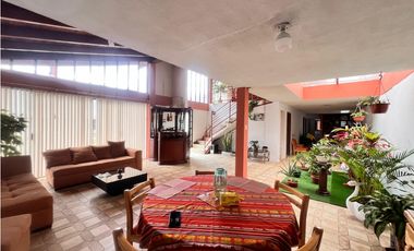 Carcelén, Casa Comercial en Renta, 325m2, 10 Ambientes