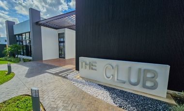 Casa · 3 Recámaras · Avenida Huayacan · Amenidades · Casa Club · SYB