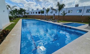 Casa · 3 Recámaras · Avenida Huayacan · Amenidades · Casa Club · SYB