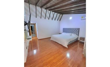 Vendo Casa Remodelada Loma Tesoro