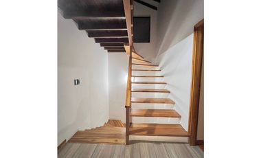 Vendo Casa Remodelada Loma Tesoro