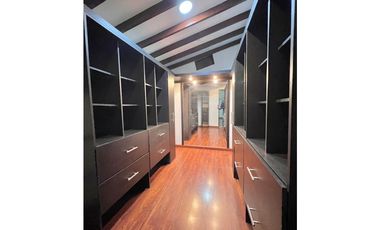 Vendo Casa Remodelada Loma Tesoro