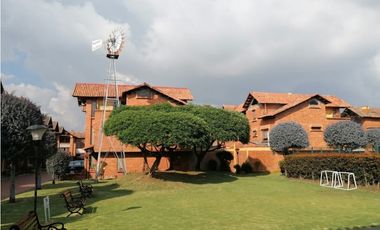 CASA 251 M2 SANTA CECILIA 2 CHA | 267 |