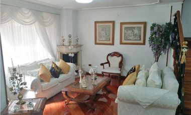 CASA 251 M2 SANTA CECILIA 2 CHA | 267 |