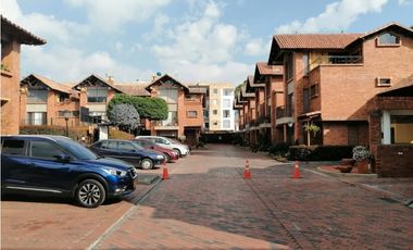 CASA 251 M2 SANTA CECILIA 2 CHA | 267 |