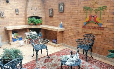 CASA 251 M2 SANTA CECILIA 2 CHA | 267 |