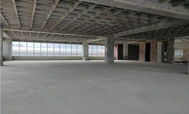 Se arrienda local comercial en Medellín, sector Buenos Aires