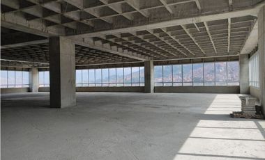 Se arrienda local comercial en Medellín, sector Buenos Aires