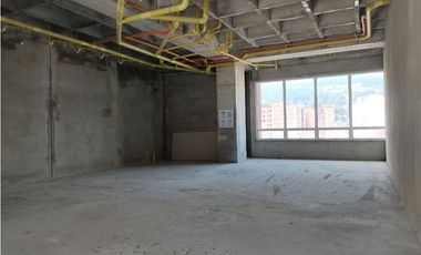 Se arrienda local comercial en Medellín, sector Buenos Aires