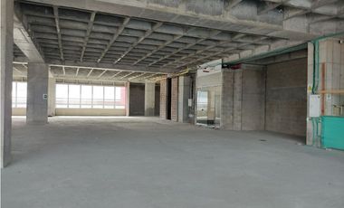 Se arrienda local comercial en Medellín, sector Buenos Aires
