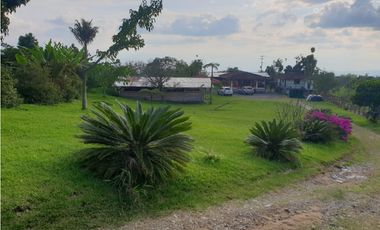 SE VENDE FINCA EN FILANDIA
