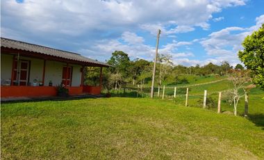 SE VENDE FINCA EN FILANDIA