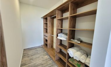 VENTA  APARTASUITE AMOBLADA CERRITOS PEREIRA CON PARQUEADERO