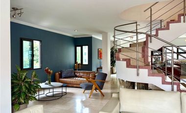 Venta De Penthouse en El Poblado Loma de Los Parra