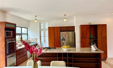 Venta De Penthouse en El Poblado Loma de Los Parra