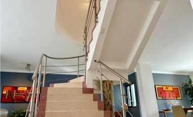 Venta De Penthouse en El Poblado Loma de Los Parra