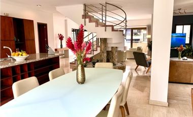 Venta De Penthouse en El Poblado Loma de Los Parra