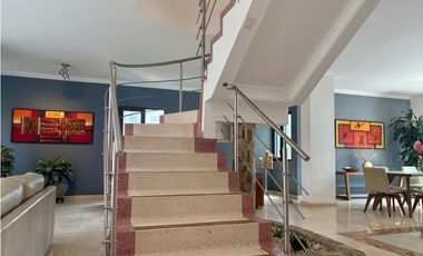Venta De Penthouse en El Poblado Loma de Los Parra