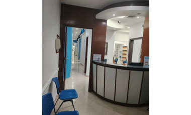 SE VENDE LOCAL COMERCIAL EN VIA ESPAÑA