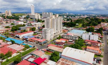 Se vende lote Parque Lefevre