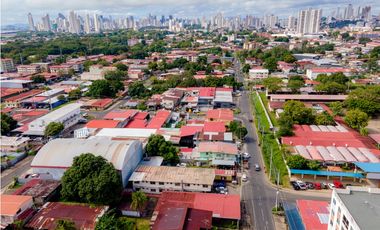 Se vende lote Parque Lefevre