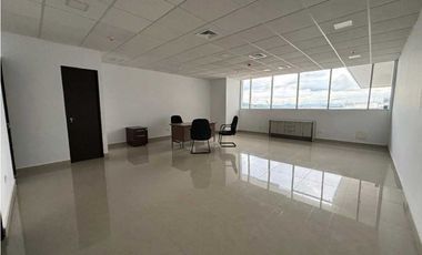 OFICINA EN AVENIDA BALBOA OFFICE CENTER SEMIAMOBLADA 79M2