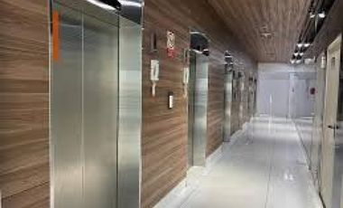 OFICINA EN AVENIDA BALBOA OFFICE CENTER SEMIAMOBLADA 79M2